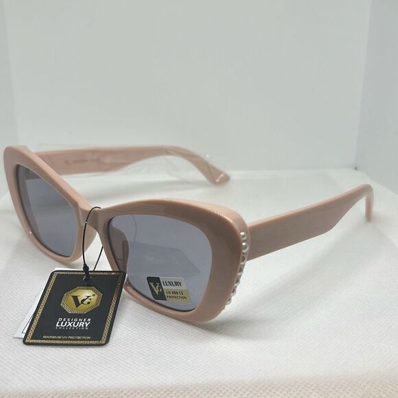 VG Accessories - VG Women’s Cat Eye Sunglasses